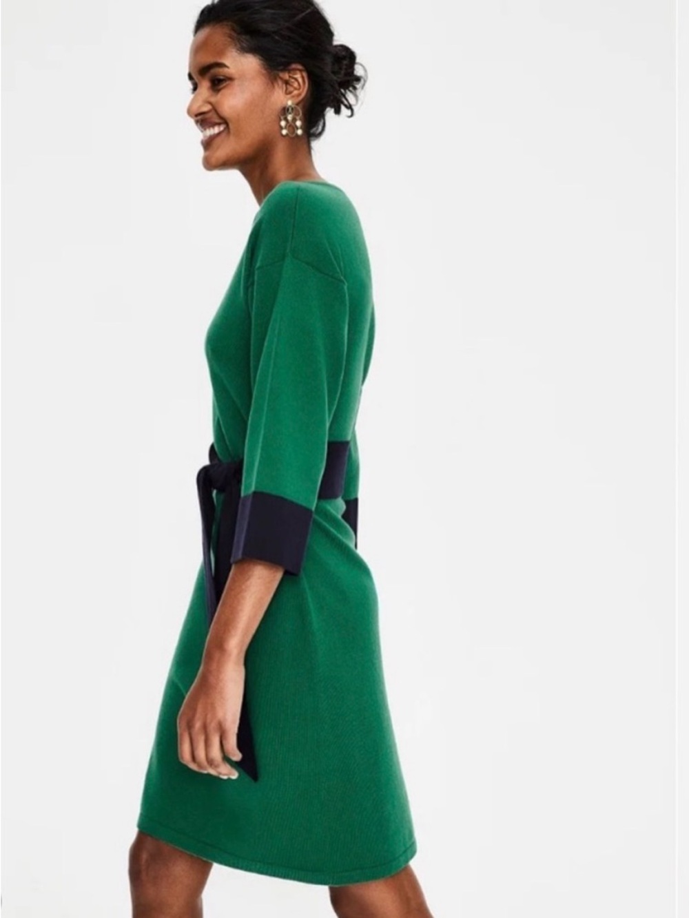 Boden Esmerelda Knitted Wool Cotton Blend 3/4 Sleeve Belted Dress in Green Navy - Picture 2 of 8